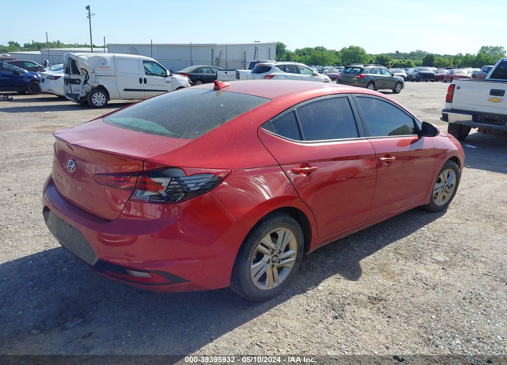 2019 HYUNDAI ELANTRA SEL VIN: 5NPD84LF8KH408544