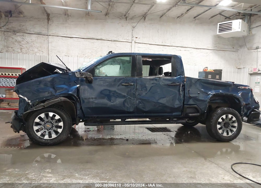 2022 CHEVROLET SILVERADO 2500HD 4WD STANDARD BED CUSTOM VIN: 2GC4YME7XN1234522