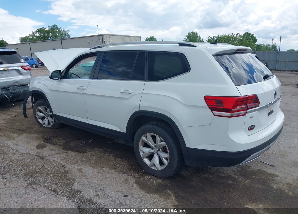 2018 VOLKSWAGEN ATLAS 3.6L V6 SE VIN: 1V2KR2CA1JC566584