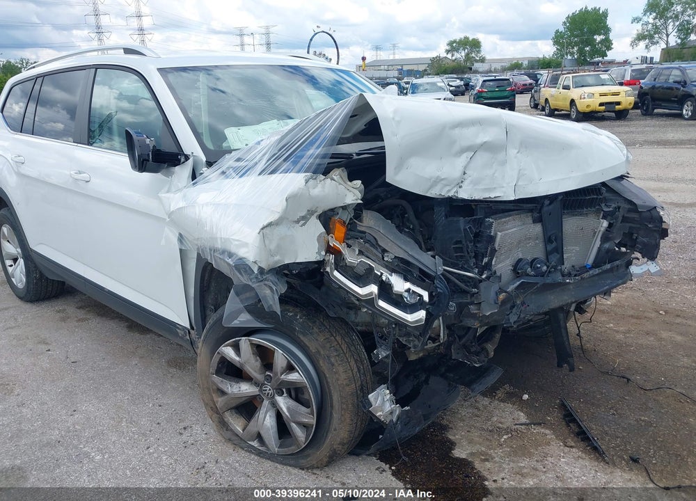 2018 VOLKSWAGEN ATLAS 3.6L V6 SE VIN: 1V2KR2CA1JC566584