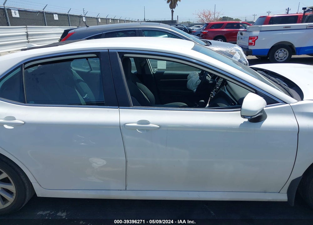 2022 TOYOTA CAMRY LE VIN: 4T1R11AK3NU708071