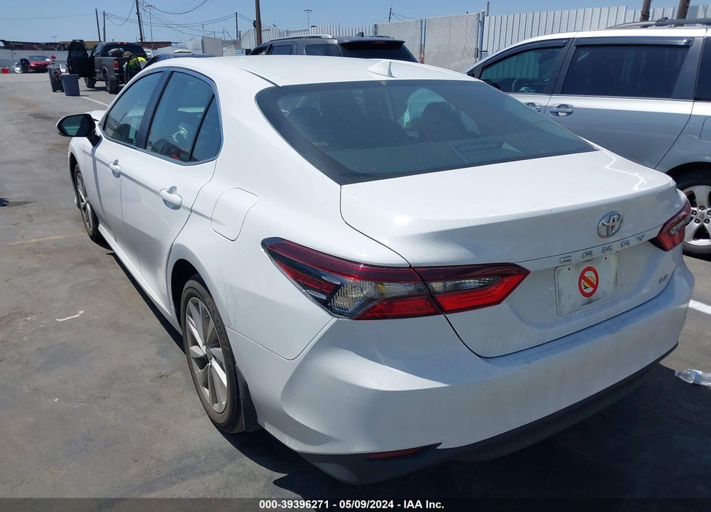 2022 TOYOTA CAMRY LE VIN: 4T1R11AK3NU708071