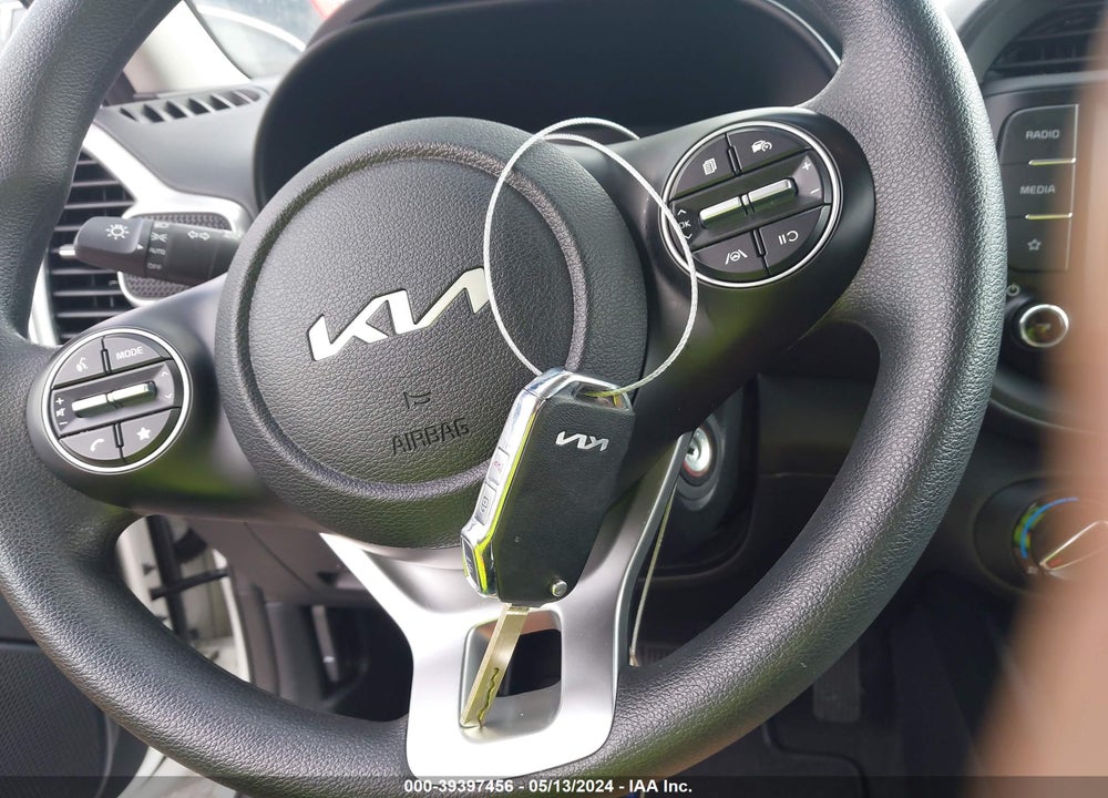 2023 KIA SOUL LX VIN: KNDJ23AU0P7871368