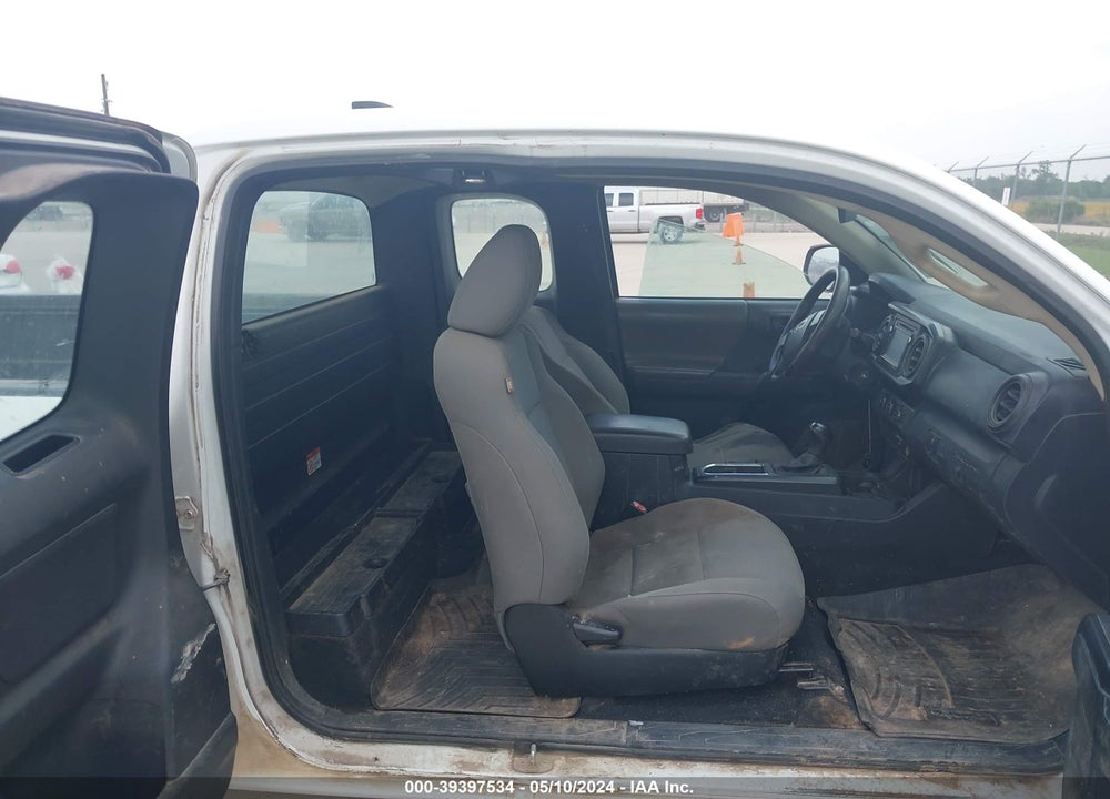 2016 TOYOTA TACOMA SR VIN: 5TFRX5GN0GX069581