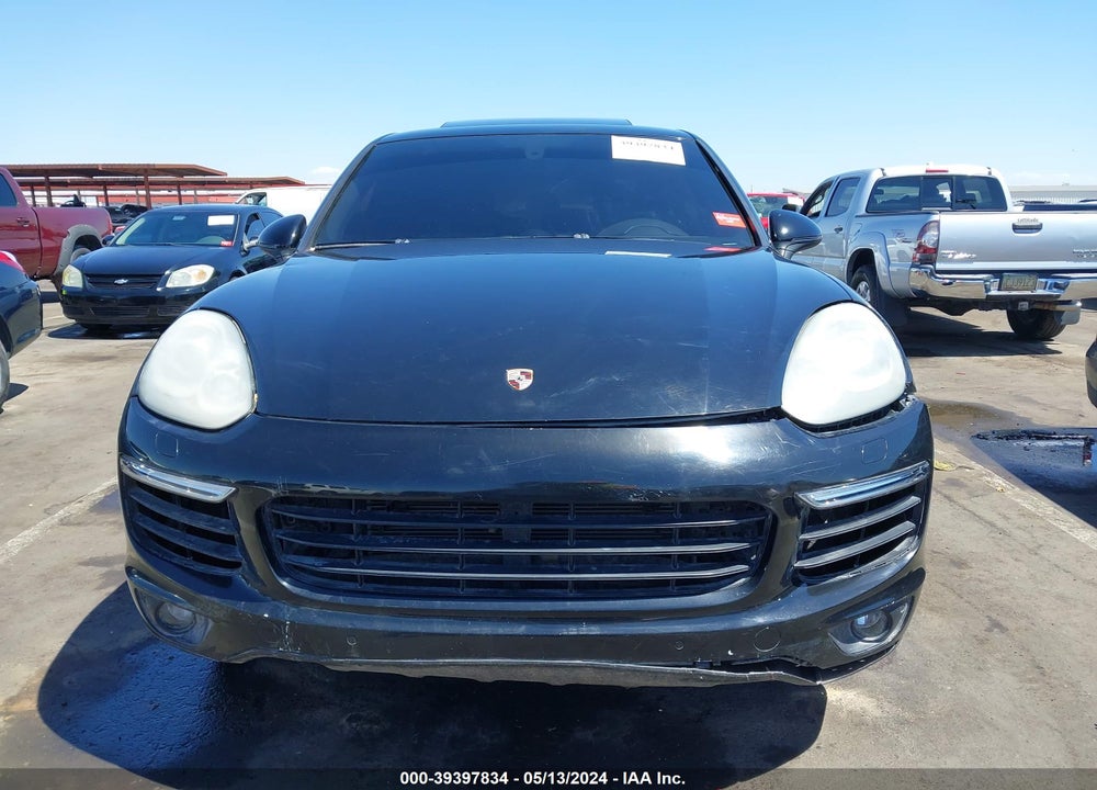 2016 PORSCHE CAYENNE VIN: WP1AA2A28GLA09825