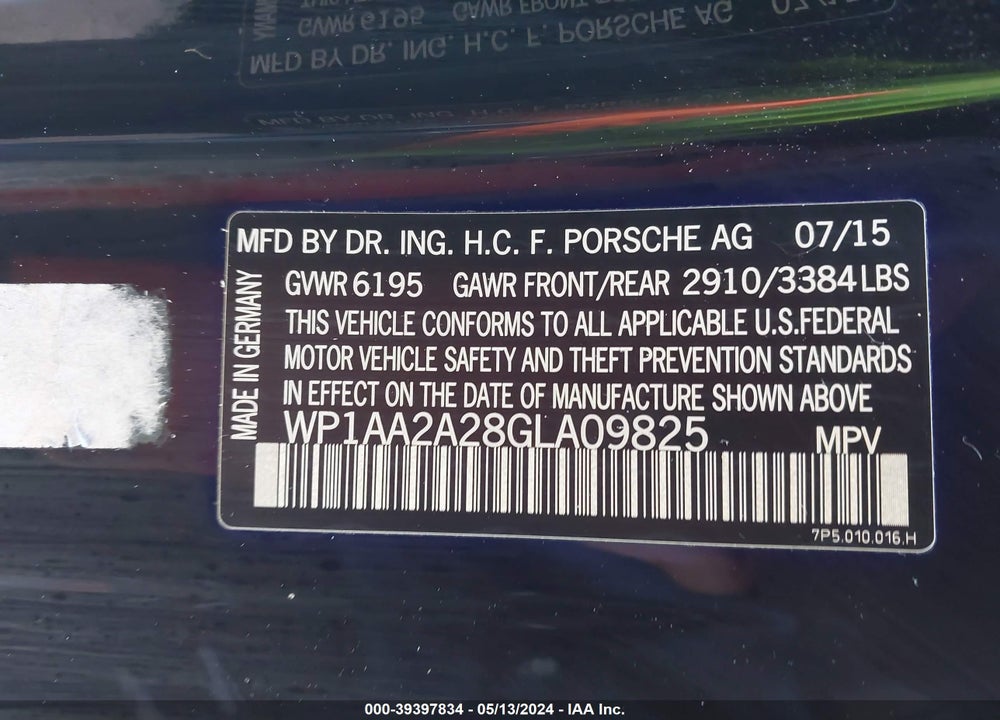 2016 PORSCHE CAYENNE VIN: WP1AA2A28GLA09825