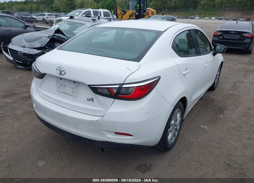2018 TOYOTA YARIS IA VIN: 3MYDLBYV1JY324460