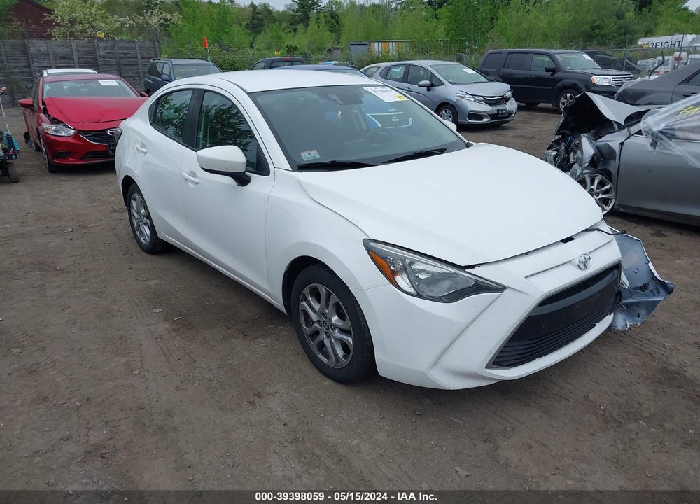 2018 TOYOTA YARIS IA VIN: 3MYDLBYV1JY324460