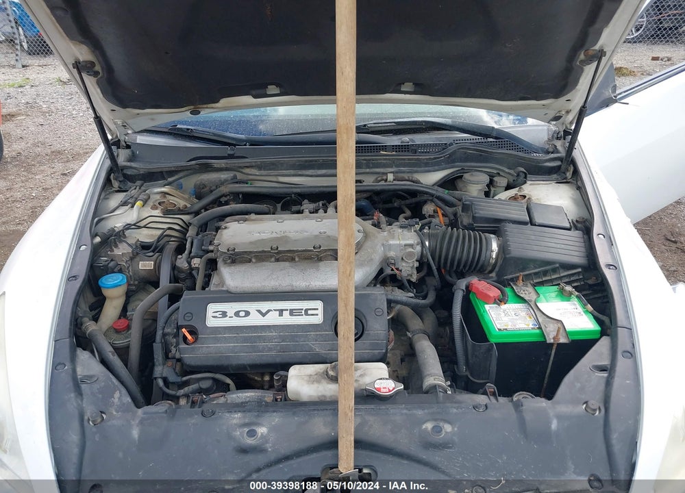 2005 HONDA ACCORD 3.0 EX VIN: 1HGCM81655A005085