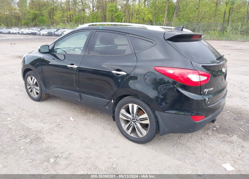 2015 HYUNDAI TUCSON LIMITED VIN: KM8JUCAG4FU988368