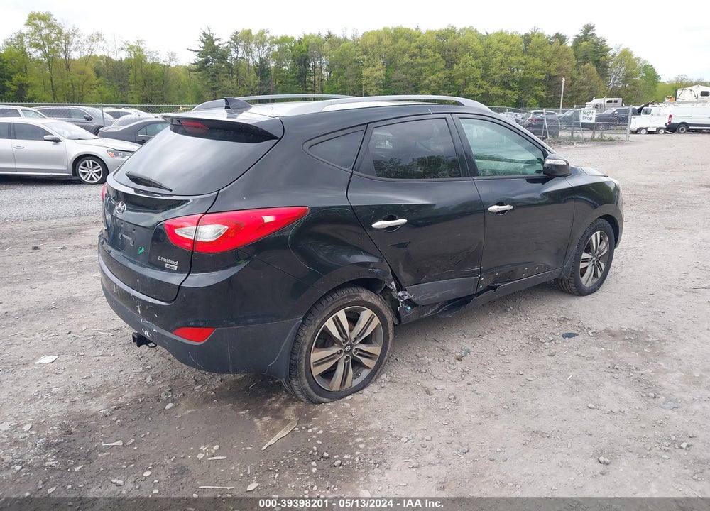 2015 HYUNDAI TUCSON LIMITED VIN: KM8JUCAG4FU988368