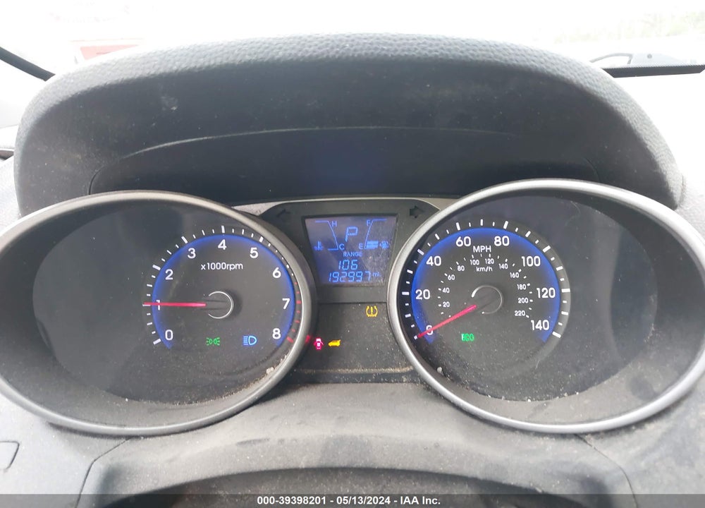 2015 HYUNDAI TUCSON LIMITED VIN: KM8JUCAG4FU988368
