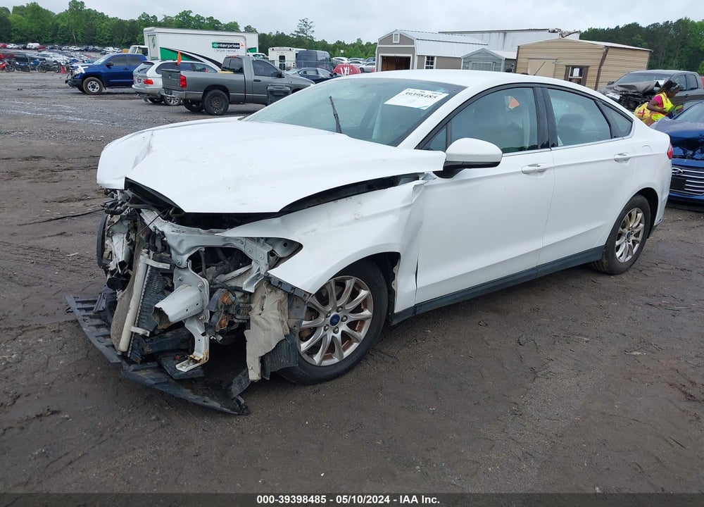 2015 FORD FUSION S VIN: 1FA6P0G76F5110982