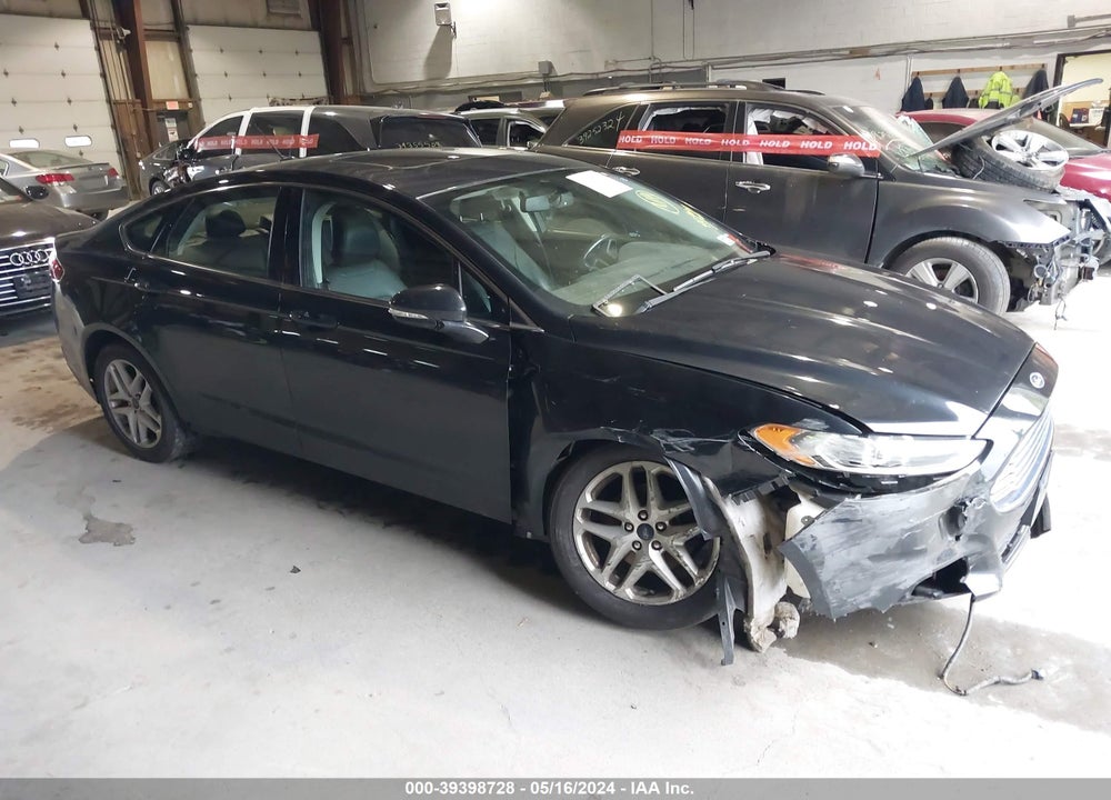 2014 FORD FUSION SE VIN: 3FA6P0HD2ER281650
