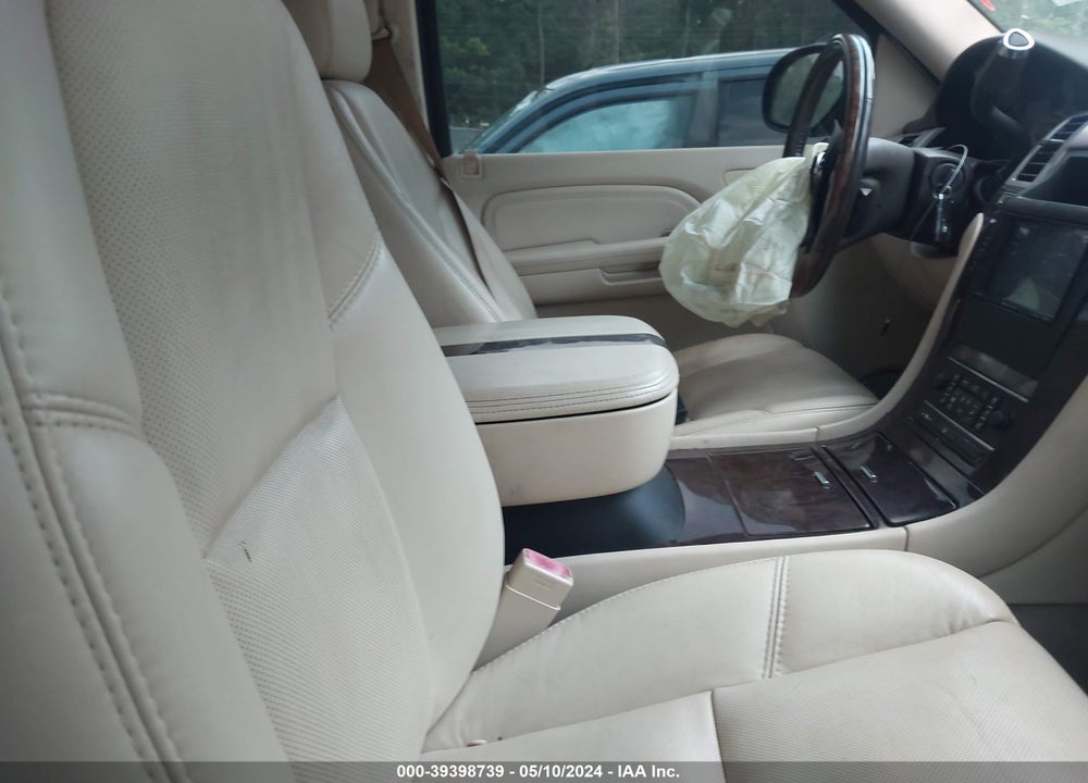2007 CADILLAC ESCALADE STANDARD VIN: 1GYEC63877R390385
