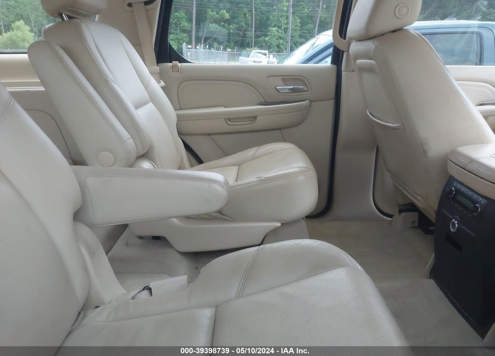 2007 CADILLAC ESCALADE STANDARD VIN: 1GYEC63877R390385