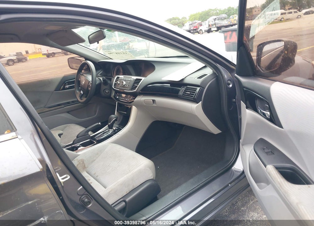 2017 HONDA ACCORD LX VIN: 1HGCR2F38HA211549