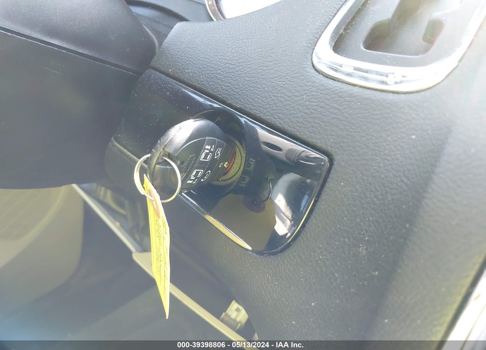 2018 DODGE GRAND CARAVAN SXT VIN: 2C4RDGCG6JR214639