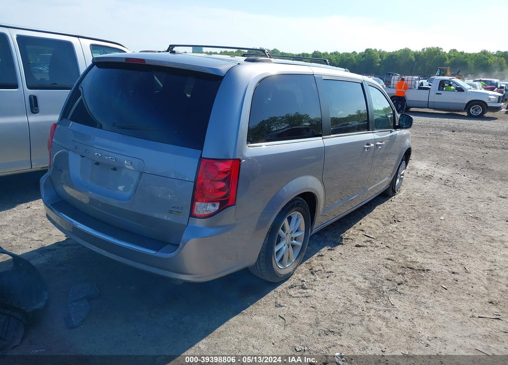 2018 DODGE GRAND CARAVAN SXT VIN: 2C4RDGCG6JR214639