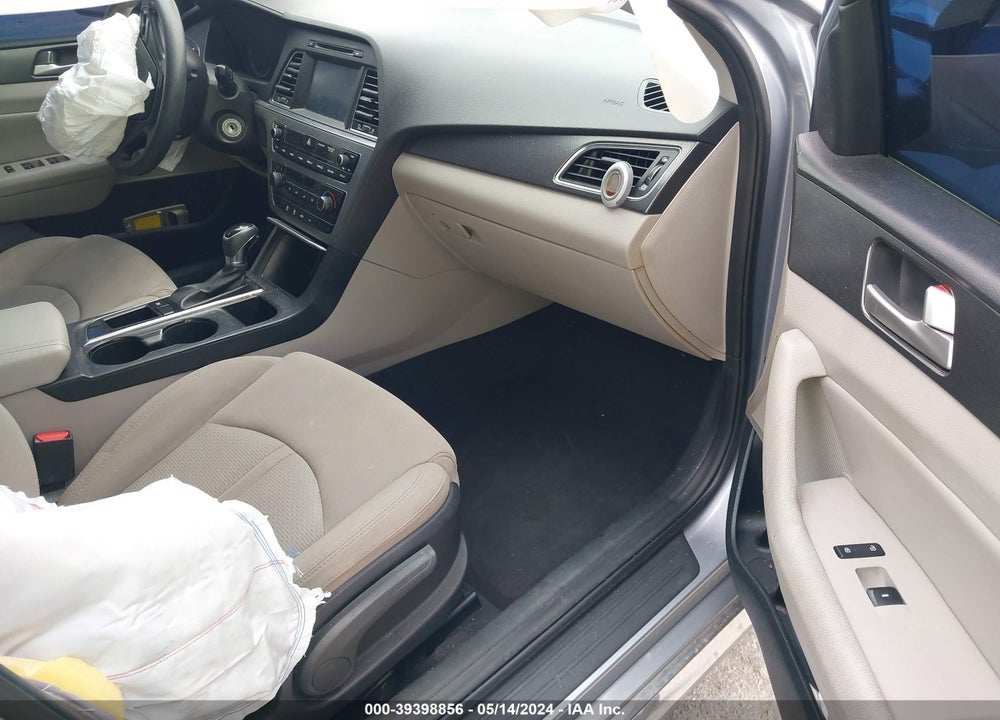 2017 HYUNDAI SONATA VIN: 5NPE34AF2HH544554
