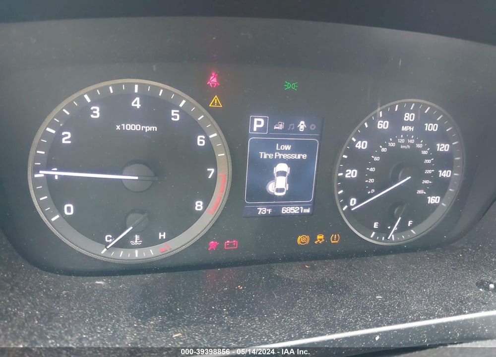 2017 HYUNDAI SONATA VIN: 5NPE34AF2HH544554