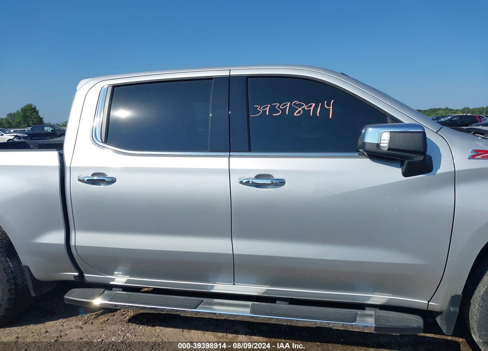 2022 CHEVROLET SILVERADO 1500 4WD SHORT BED LTZ VIN: 1GCUDGED3NZ562486