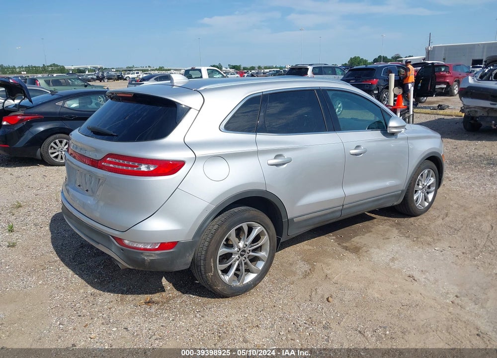 2019 LINCOLN MKC SELECT VIN: 5LMCJ2C95KUL00699