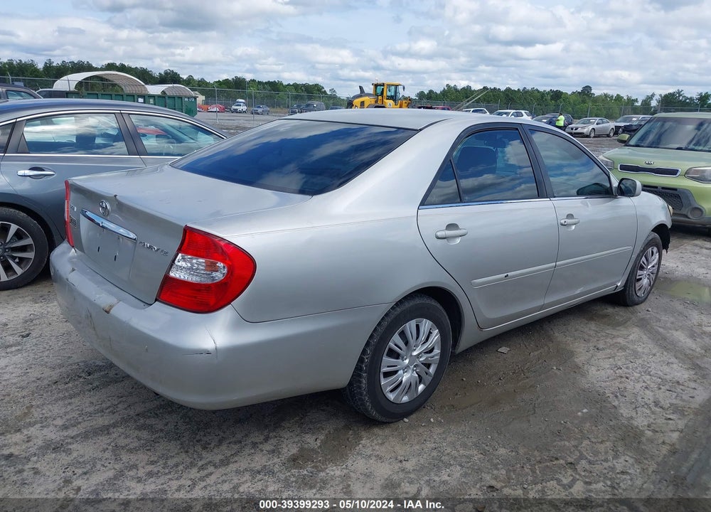 2004 TOYOTA CAMRY LE VIN: 4T1BE32K34U827978