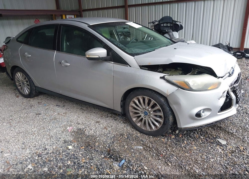 2012 FORD FOCUS TITANIUM VIN: 1FAHP3J24CL462909