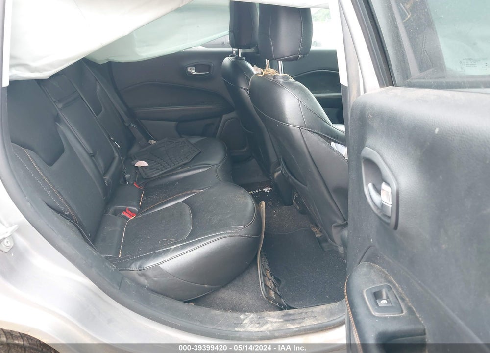 2019 JEEP COMPASS LIMITED FWD VIN: 3C4NJCCB9KT782113