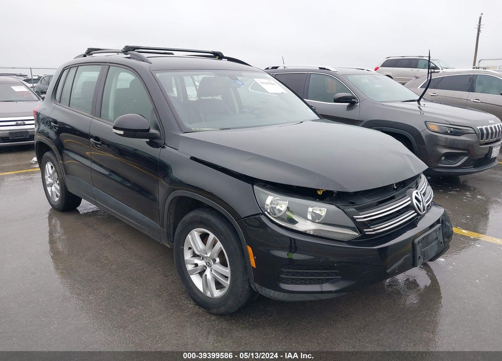 2016 VOLKSWAGEN TIGUAN S VIN: WVGBV7AX6GW567685