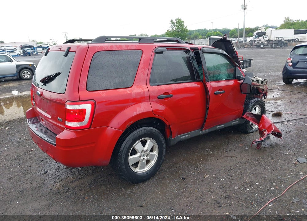 2010 FORD ESCAPE XLT VIN: 1FMCU9DG7AKA30871