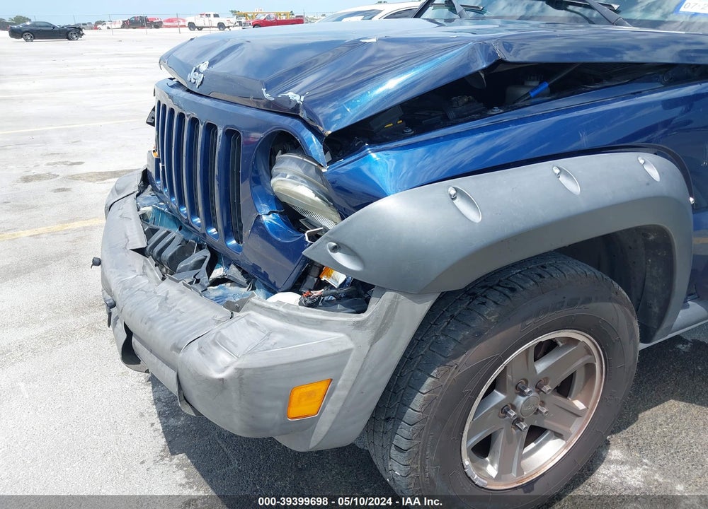 2005 JEEP LIBERTY RENEGADE VIN: 1J4GK38K35W563302