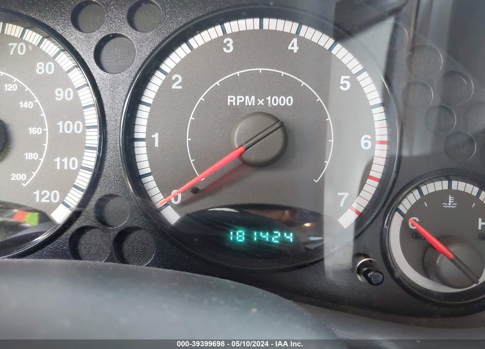 2005 JEEP LIBERTY RENEGADE VIN: 1J4GK38K35W563302