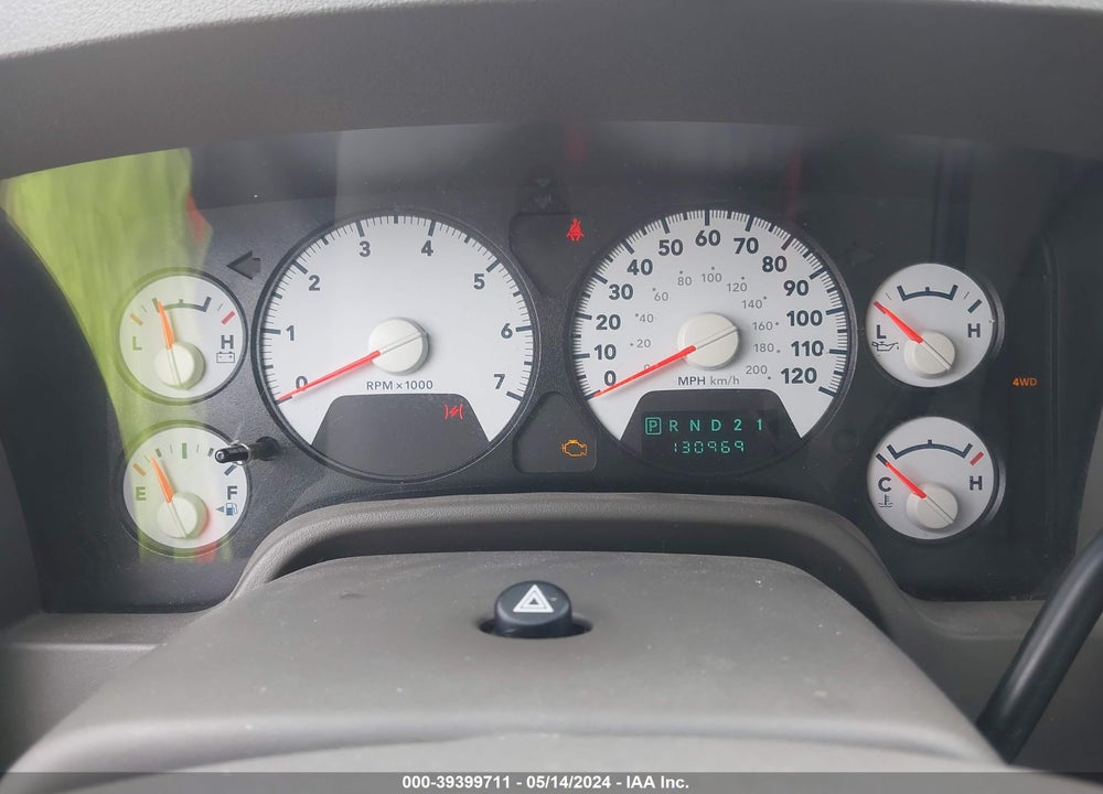 2008 DODGE RAM 1500 ST/SXT VIN: 1D7HU18268J184018
