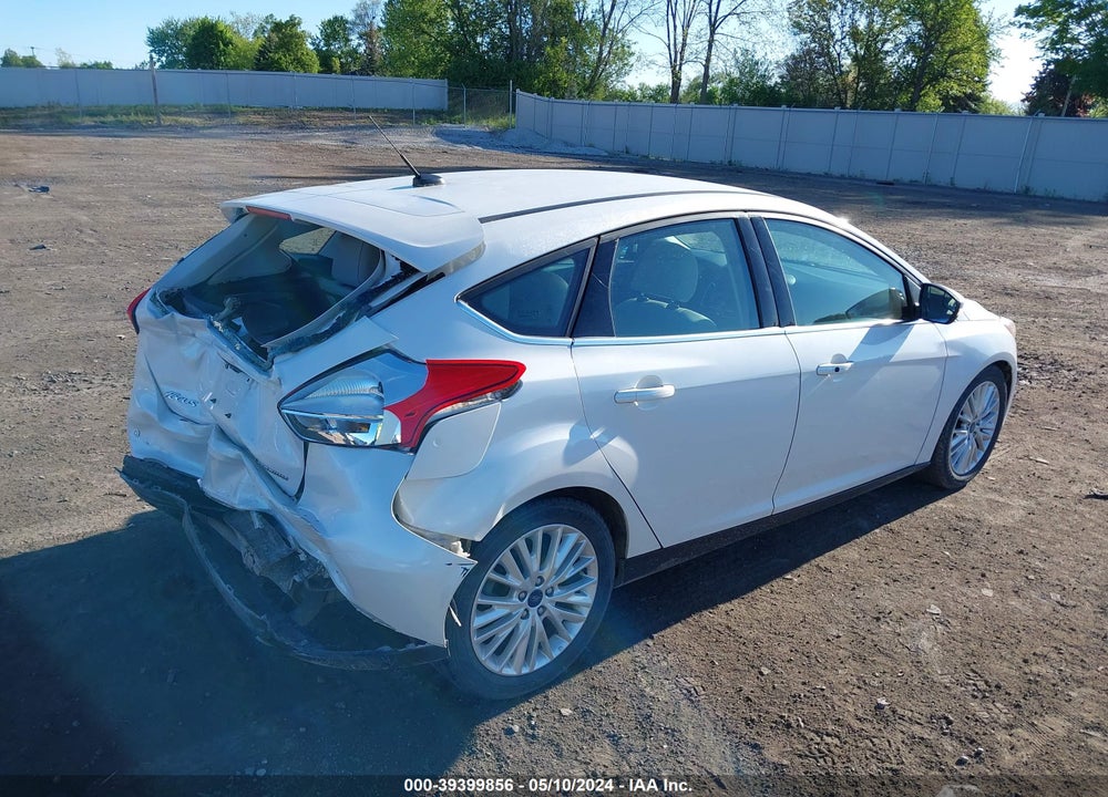 2016 FORD FOCUS TITANIUM VIN: 1FADP3N22GL307080