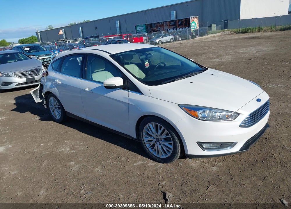 2016 FORD FOCUS TITANIUM VIN: 1FADP3N22GL307080