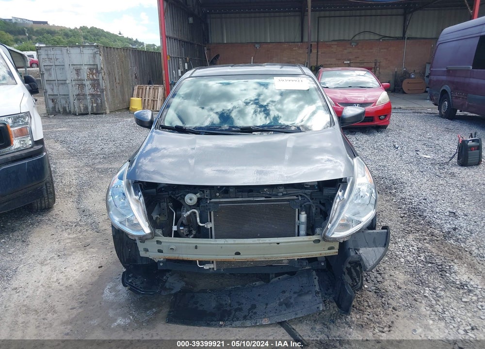 2018 NISSAN VERSA 1.6 S+ VIN: 3N1CN7AP3JL833575