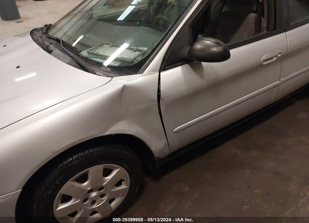 2004 FORD TAURUS SE VIN: 1FAFP53U14G192047