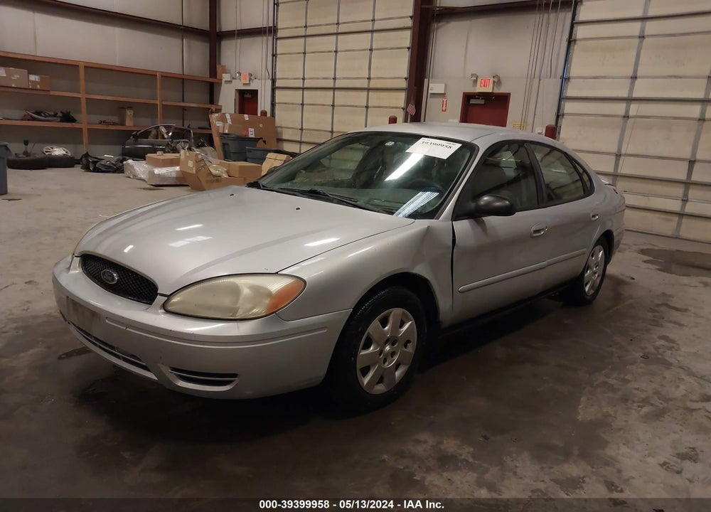 2004 FORD TAURUS SE VIN: 1FAFP53U14G192047