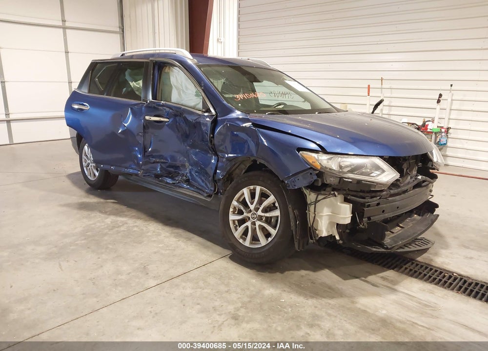 2017 NISSAN ROGUE SV VIN: KNMAT2MTXHP501203