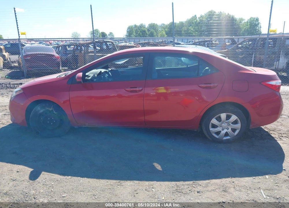 2015 TOYOTA COROLLA LE VIN: 5YFBURHE9FP305514