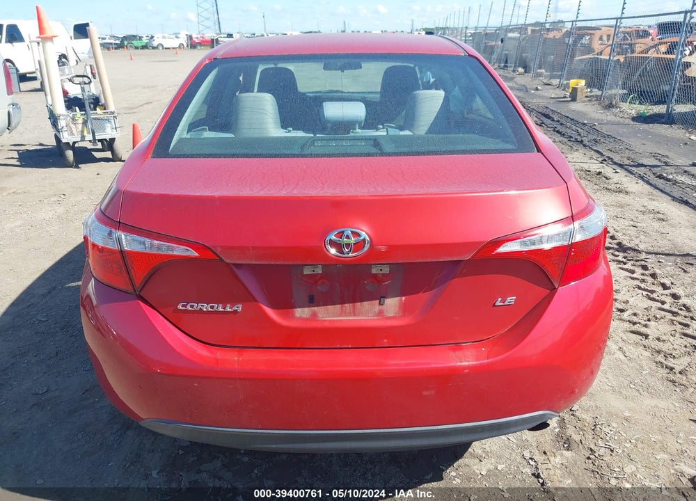 2015 TOYOTA COROLLA LE VIN: 5YFBURHE9FP305514