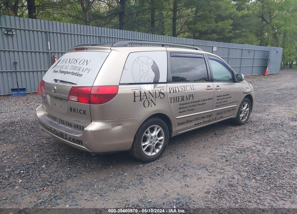 2005 TOYOTA SIENNA XLE VIN: 5TDZA22C25S305902