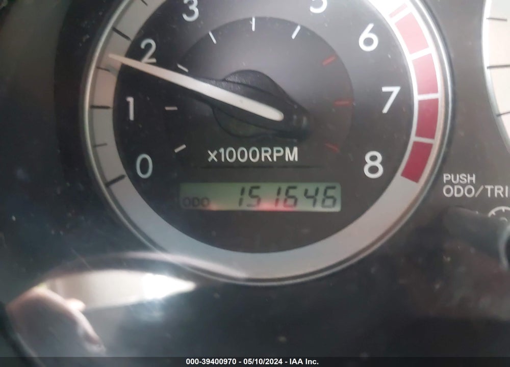 2005 TOYOTA SIENNA XLE VIN: 5TDZA22C25S305902