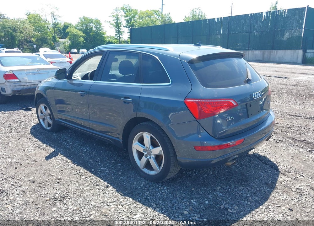 2010 AUDI Q5 3.2 PREMIUM VIN: WA1LKAFP7AA106775