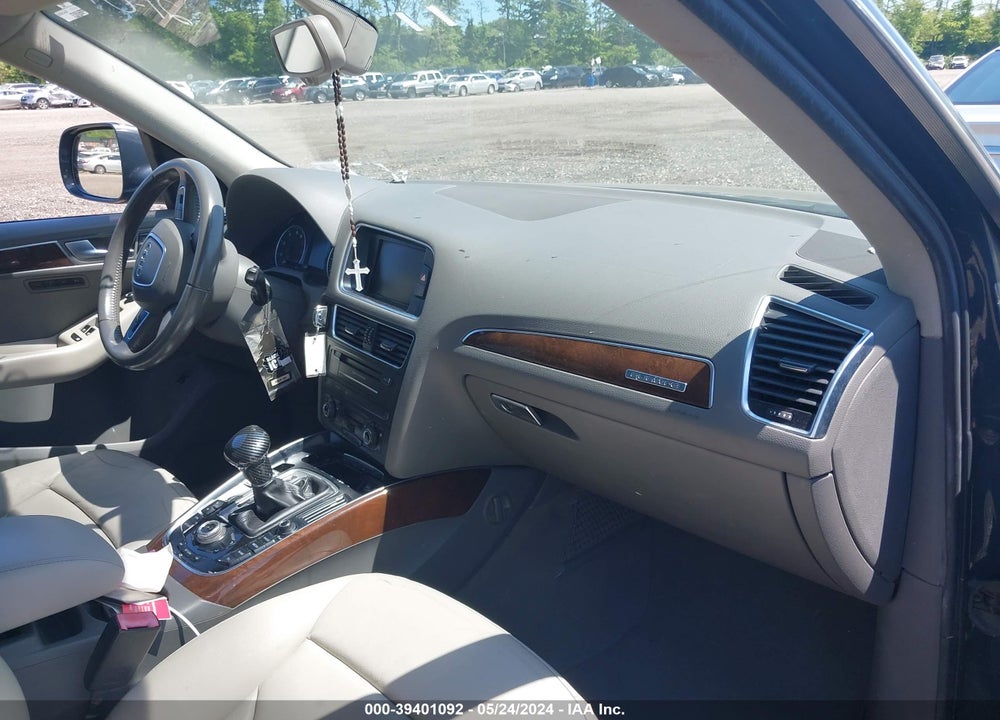 2010 AUDI Q5 3.2 PREMIUM VIN: WA1LKAFP7AA106775