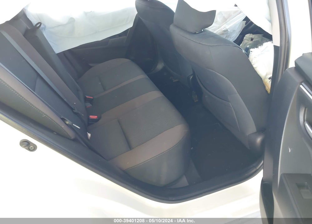 2017 TOYOTA COROLLA LE VIN: 2T1BURHE6HC836575