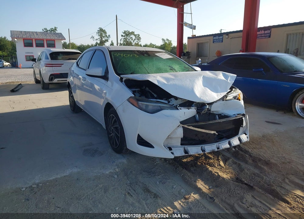 2017 TOYOTA COROLLA LE VIN: 2T1BURHE6HC836575