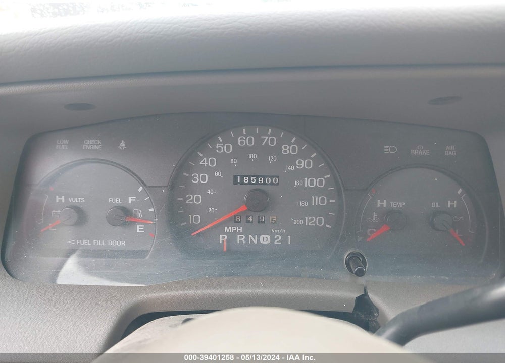 2001 MERCURY GRAND MARQUIS LS VIN: 2MEFM75W91X625857